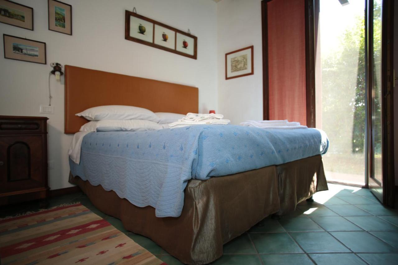 Villa La Lepre Bianca Cento  Esterno foto