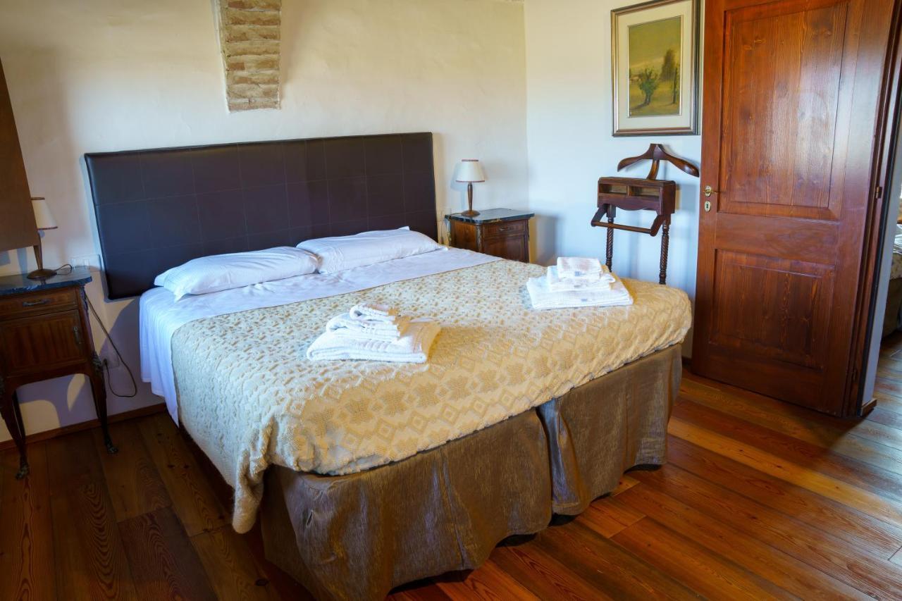 Villa La Lepre Bianca Cento  Esterno foto